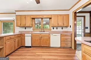 706 Fredonia Church Rd, Barnesville, GA 30204 - Photo 33