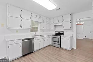 209 Chardonay Cts, Peachtree City, GA 30269 - Photo 17