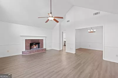 209 Chardonay Cts, Peachtree City, GA 30269 - Photo 9