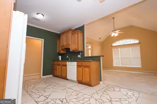 203 Station Way, Warner Robins, GA 31088 - Photo 7