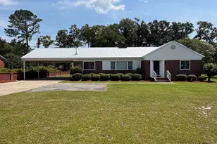 380 N Lexington St, Lyons, GA 30436 - Photo 1