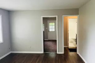 217 W Central Ave, Griffin, GA 30223 - Photo 3