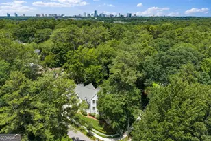 1610 W Sussex Rd NE, Atlanta, GA 30306 - Photo 61