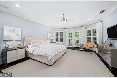 1610 W Sussex Road NE, Atlanta, GA 30306 - Photo 29