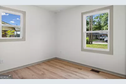 1111 Parkview Drive, Griffin, GA 30224 - Photo 13