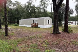 24 Robin Ln E, Jesup, GA 31545 - Photo 1