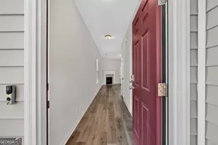 572 Brightleaf Cir, Hinesville, GA 31313 - Photo 7