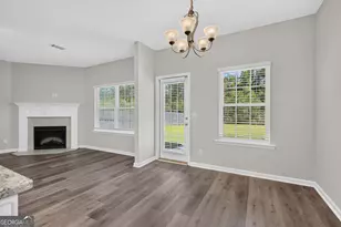 572 Brightleaf Cir, Hinesville, GA 31313 - Photo 21