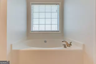 2029 Wicker Wood Way, Snellville, GA 30078 - Photo 29