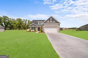 7 Honeysuckle Dr, Claxton, GA 30417 - Photo 1