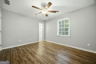 2384 3 Bars Dr, Snellville, GA 30078 - Photo 9
