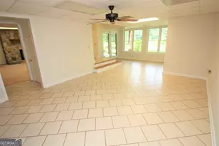 1917 Al Roberts Rd, Senoia, GA 30276 - Photo 13