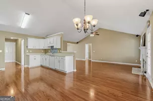 1424 Oak Bend Way, Lawrenceville, GA 30045 - Photo 13