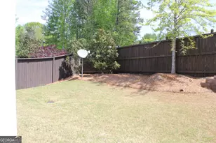 1999 Gladys Ct SW, Marietta, GA 30064 - Photo 9