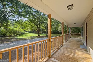 3797 Jonathans Roost Rd, Williamson, GA 30292 - Photo 5