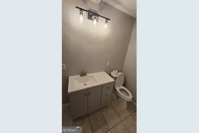 3025 Mangum Drive #UNIT B, Cumming, GA 30041 - Photo 13