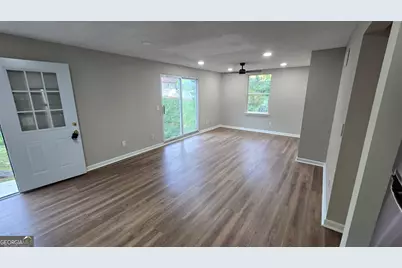 3025 Mangum Drive #UNIT B, Cumming, GA 30041 - Photo 5