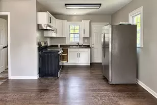 1328 Womack Ave, East Point, GA 30344 - Photo 5