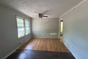 7126 Pineview, Covington, GA 30014 - Photo 11