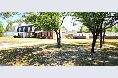 402 Brannen Drive, Statesboro, GA 30458 - Photo 3