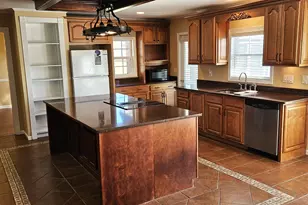 402 Brannen Dr, Statesboro, GA 30458 - Photo 9
