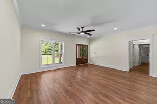 39 Virginia St, Lavonia, GA 30553 - Photo 7