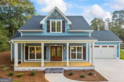 39 Virginia Street, Lavonia, GA 30553 - Photo 1