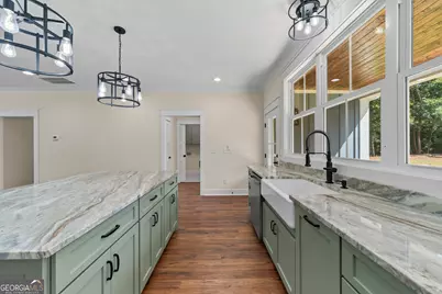 39 Virginia Street, Lavonia, GA 30553 - Photo 13