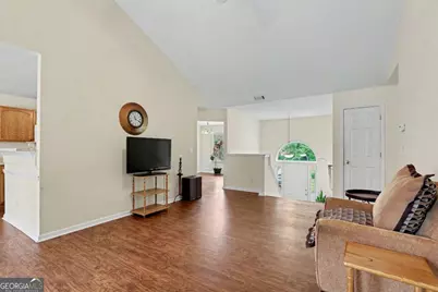 4353 Flat Stone Lane, Snellville, GA 30039 - Photo 5
