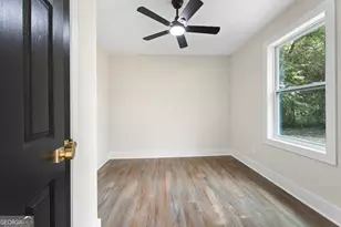 92 Circle St, Forsyth, GA 31029 - Photo 17