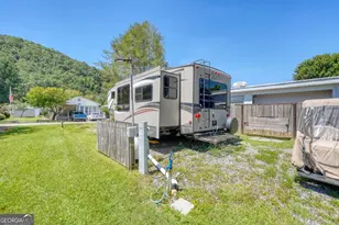 4358 River Bank Run, Hiawassee, GA 30546 - Photo 5