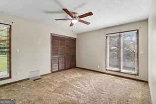 114 Meadowland Trail, Lagrange, GA 30240 - Photo 15