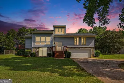 114 Meadowland Trail, Lagrange, GA 30240 - Photo 1