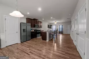 6117 Oakley Rd, Union City, GA 30291 - Photo 7