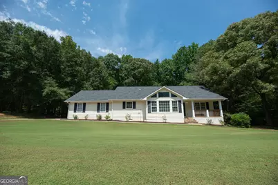 60 Carriage Gate Drive, Sharpsburg, GA 30277 - Photo 3