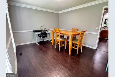 1890 Dovonshire Road SW, Marietta, GA 30064 - Photo 5