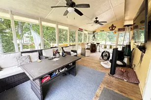 1890 Dovonshire Rd S W, Marietta, GA 30064 - Photo 23