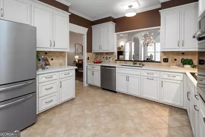 117 Masters Drive N, Peachtree City, GA 30269 - Photo 13