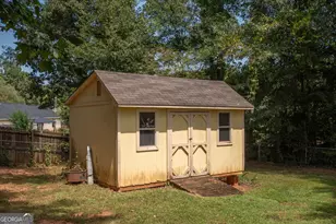 22 Lexington Dr, Grantville, GA 30220 - Photo 29