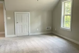 148 Holmes St, Barnesville, GA 30204 - Photo 37