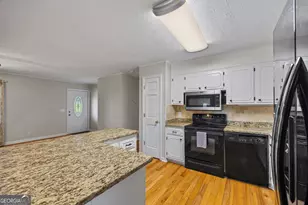 8050 Hog Mountain Rd, Statham, GA 30666 - Photo 13
