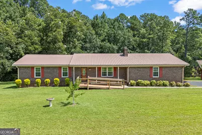 8050 Hog Mountain Road, Statham, GA 30666 - Photo 1