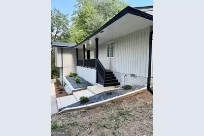 8986 Mandarin Drive, Jonesboro, GA 30236 - Photo 3