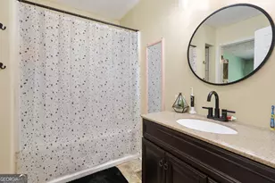 24 Shady Ln, Jackson, GA 30233 - Photo 15