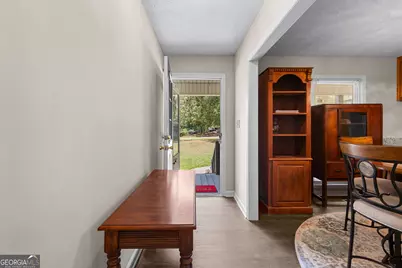 55 Manor Circle, Sharpsburg, GA 30277 - Photo 5