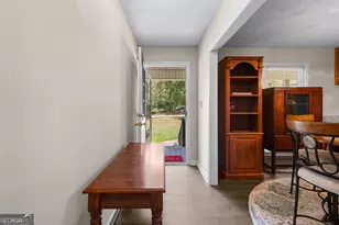 55 Manor Cir, Sharpsburg, GA 30277 - Photo 5