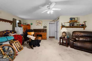 55 Manor Cir, Sharpsburg, GA 30277 - Photo 19