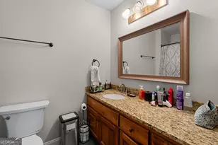 55 Manor Cir, Sharpsburg, GA 30277 - Photo 15