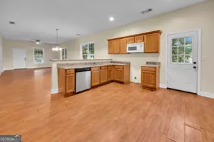 3 Spruce St, Porterdale, GA 30014 - Photo 9