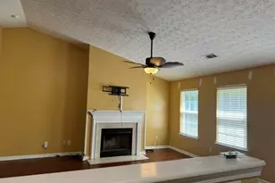 3537 Saddle Creek Ln, Ellenwood, GA 30294 - Photo 3